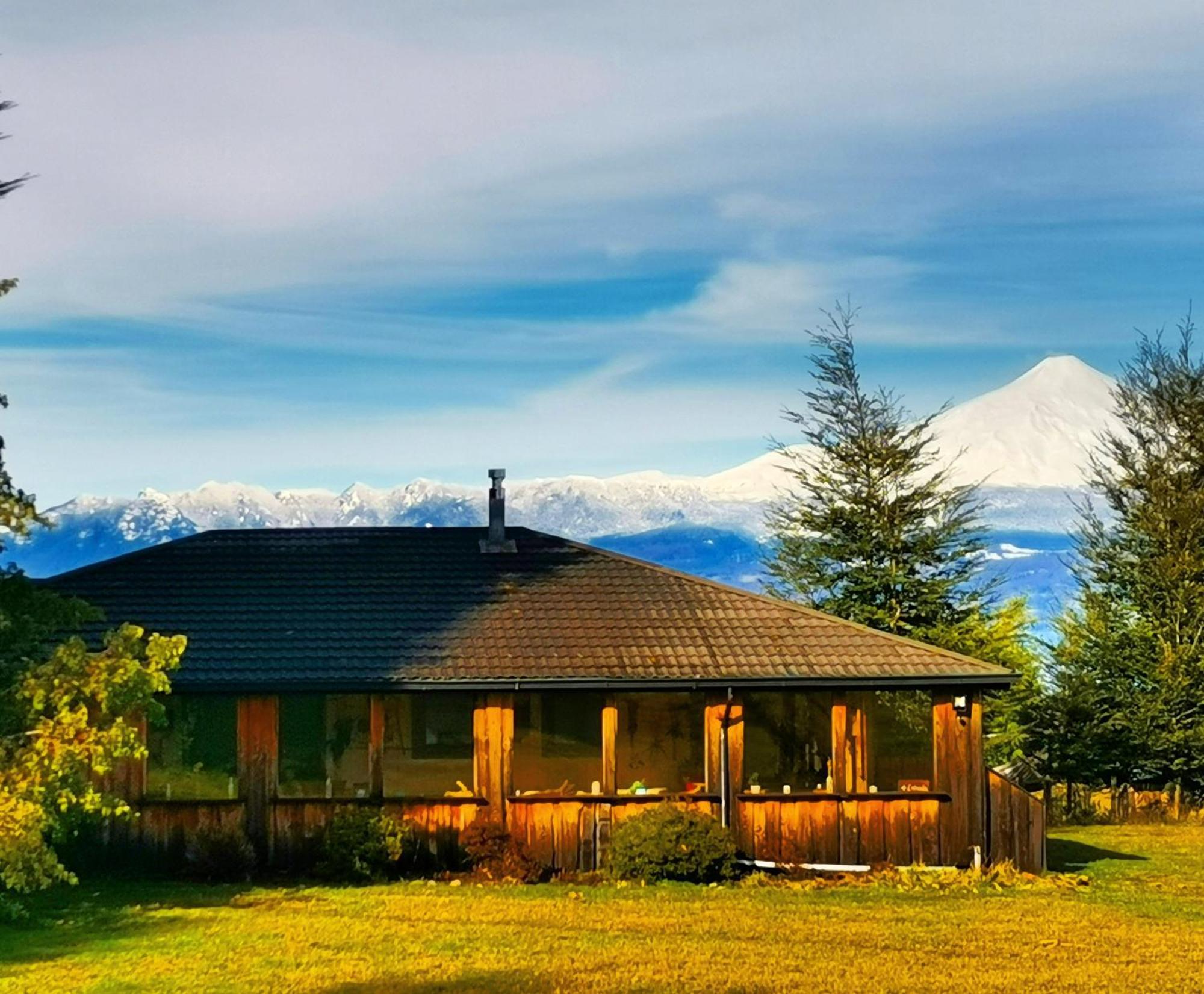 Karibuni - Familiar Lodging & Private Spa Villarrica Esterno foto